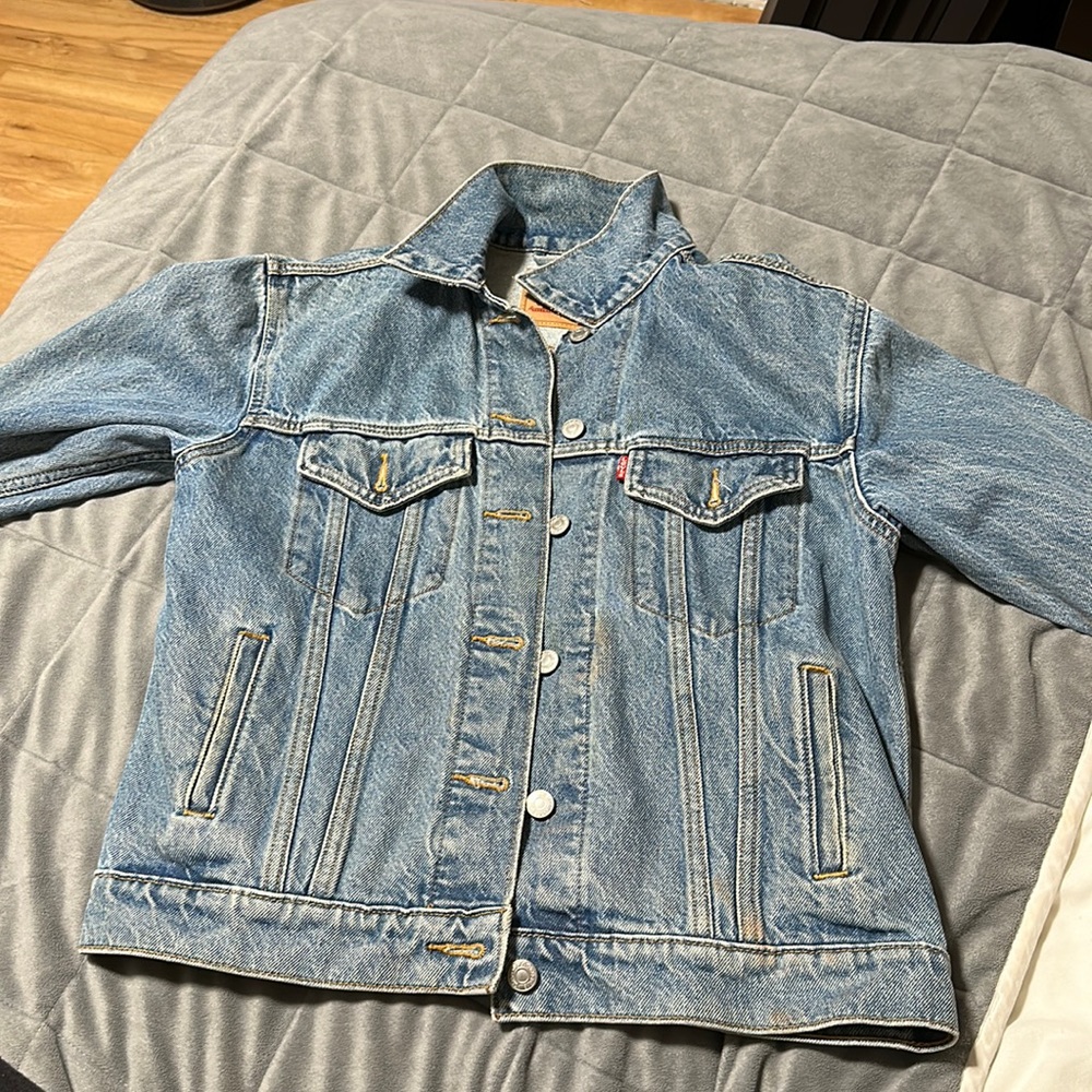Levi’s denim jacket